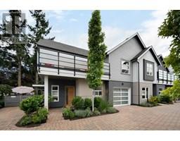 7 9889 Seventh St Seahaven, Sidney, Ca