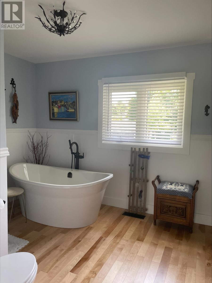 Property at 16 Moreau Drive image 5
