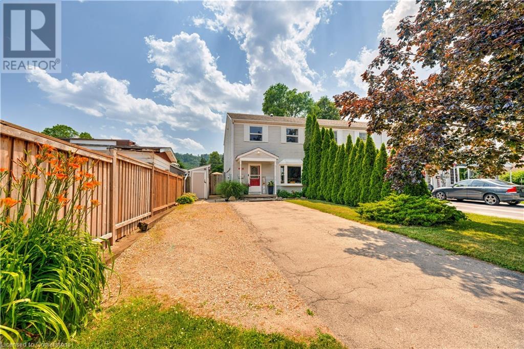 Property at 23 NIAGARA Street image 3