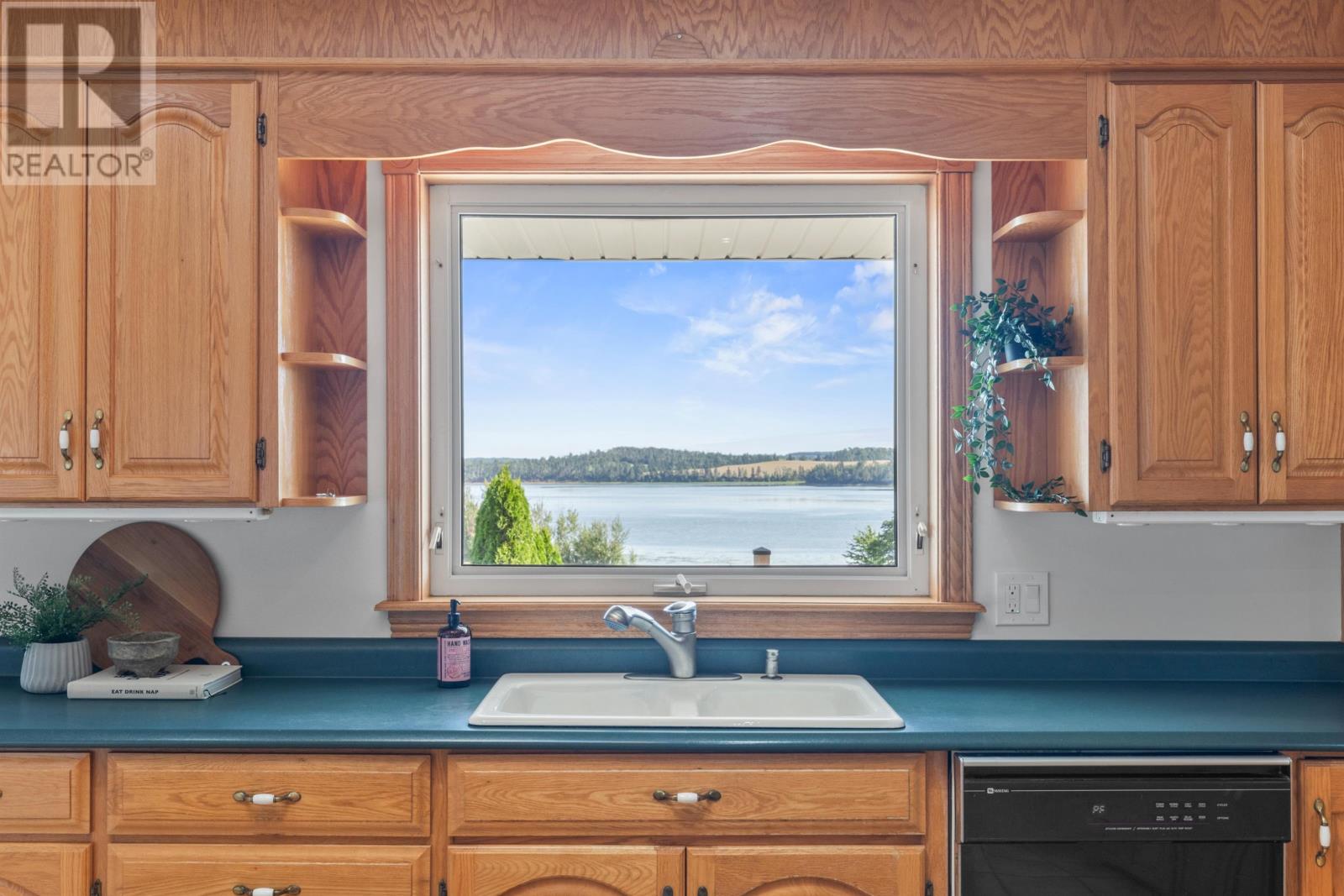 68 Clyde River Road, Clyde River, Prince Edward Island  C0A 1H1 - Photo 17 - 202516609