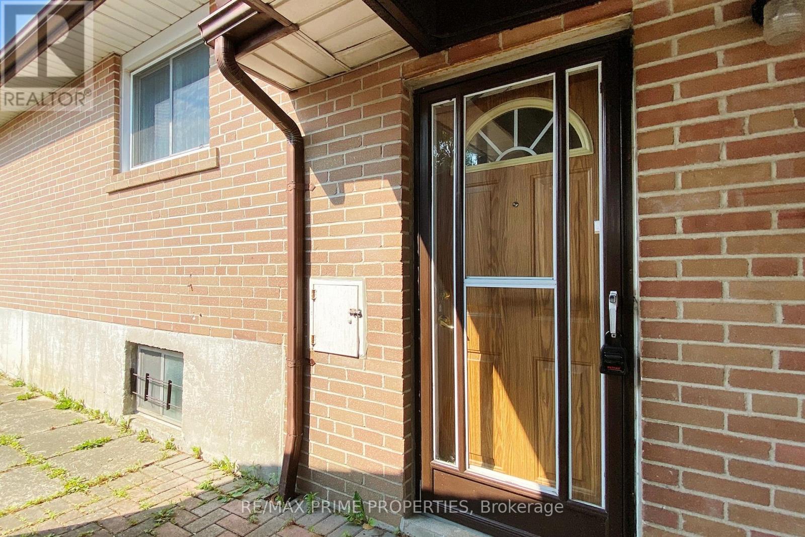 Property at 15 NYMARK AVENUE image 3