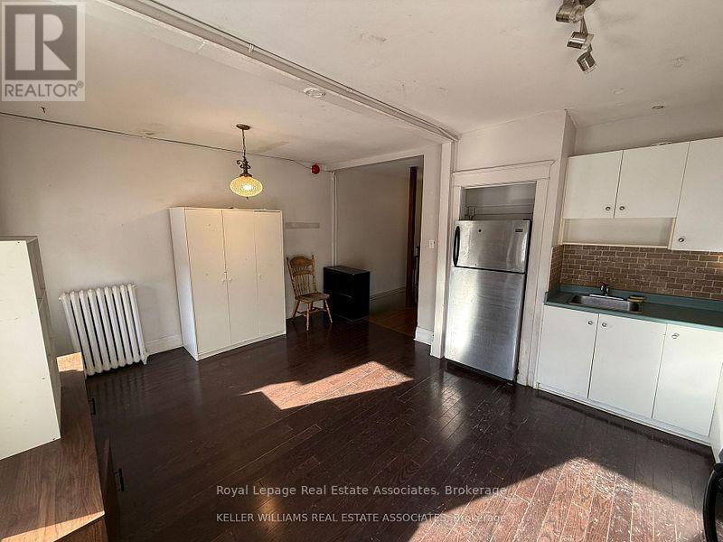16(3rd) - 497 Bloor Street W, Toronto, Ontario  M5S 1Y2 - Photo 5 - C12262698