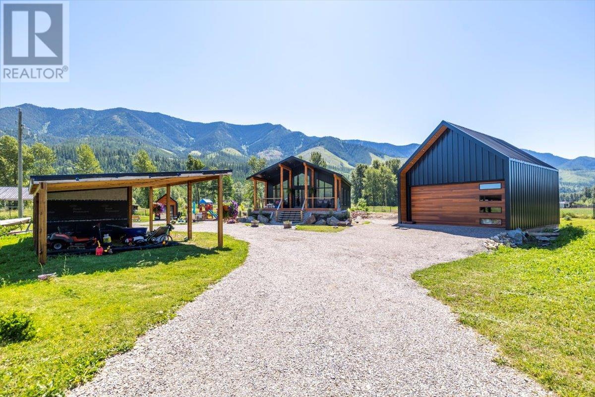 7005 Stubbs Road, Fernie, British Columbia  V0B 1M5 - Photo 13 - 10354789