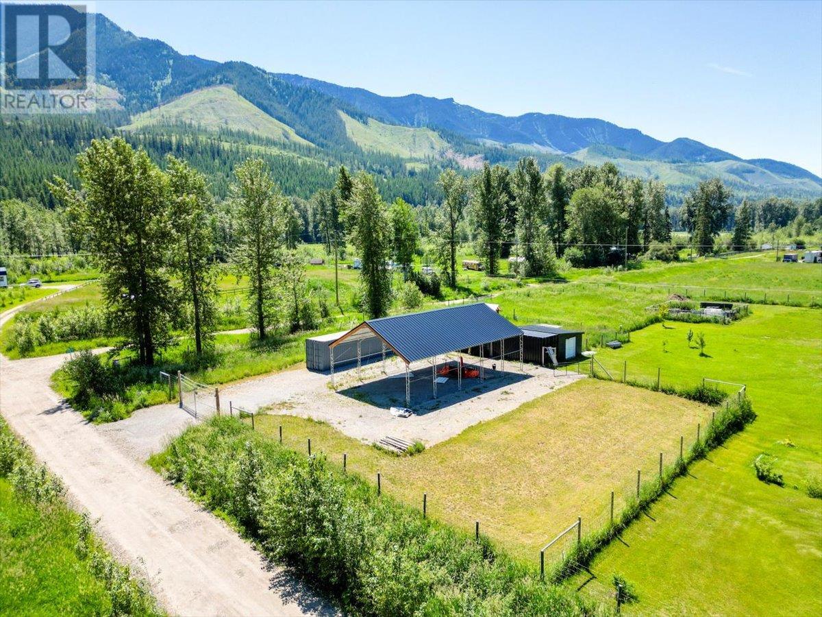 7005 Stubbs Road, Fernie, British Columbia  V0B 1M5 - Photo 61 - 10354789