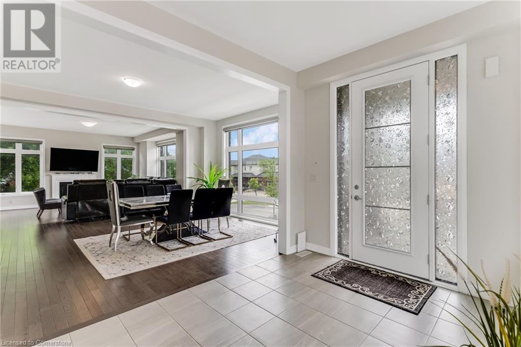 Property at 172 BLACKLOCK Street image 4