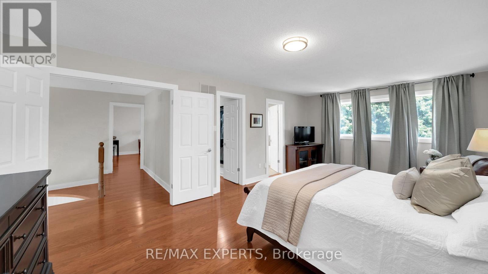 10 Kehoe Court, King (Nobleton), Ontario  L0G 1N0 - Photo 28 - N12262580