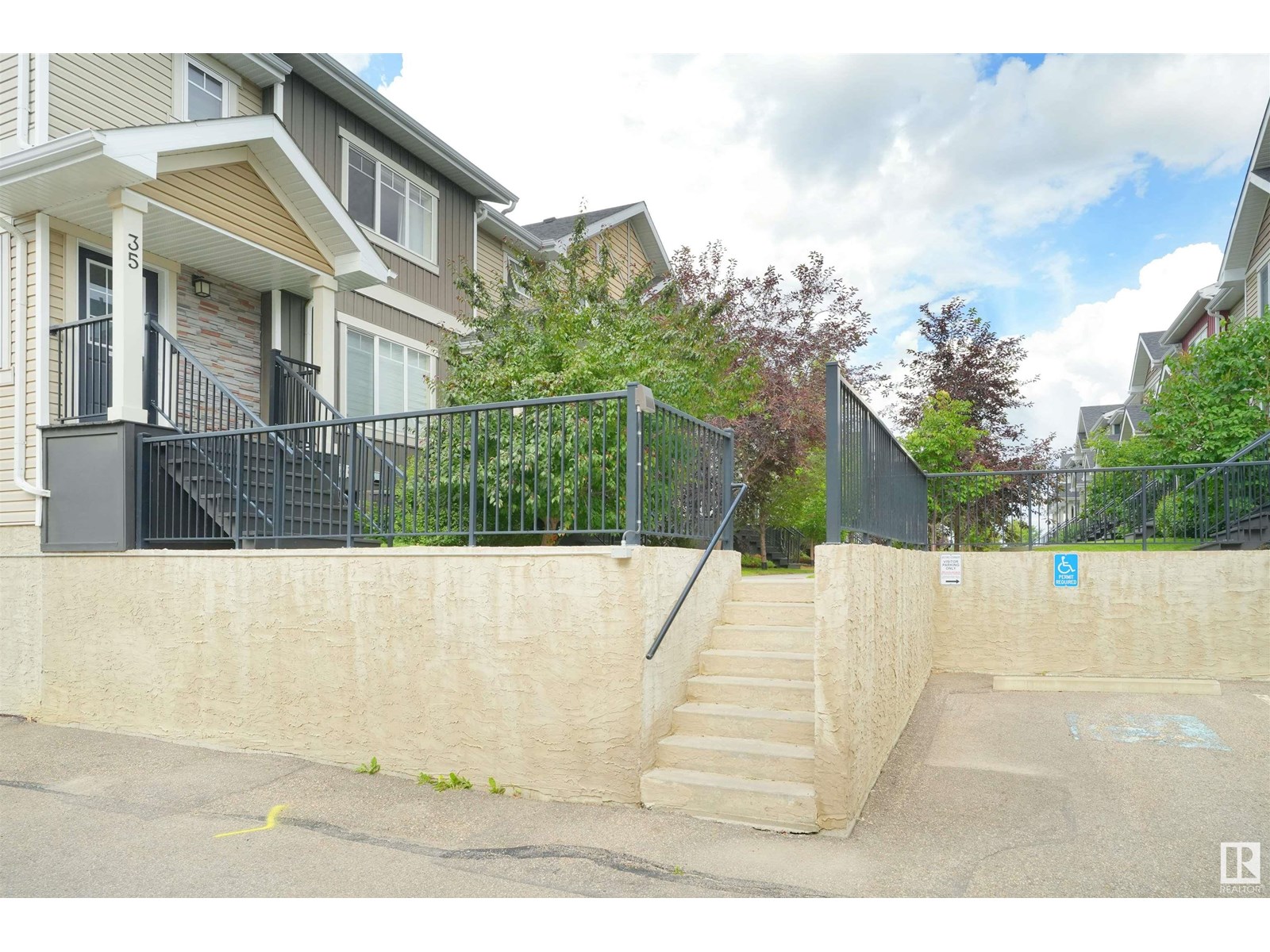 Property at #33 9535 217 ST NW image 3