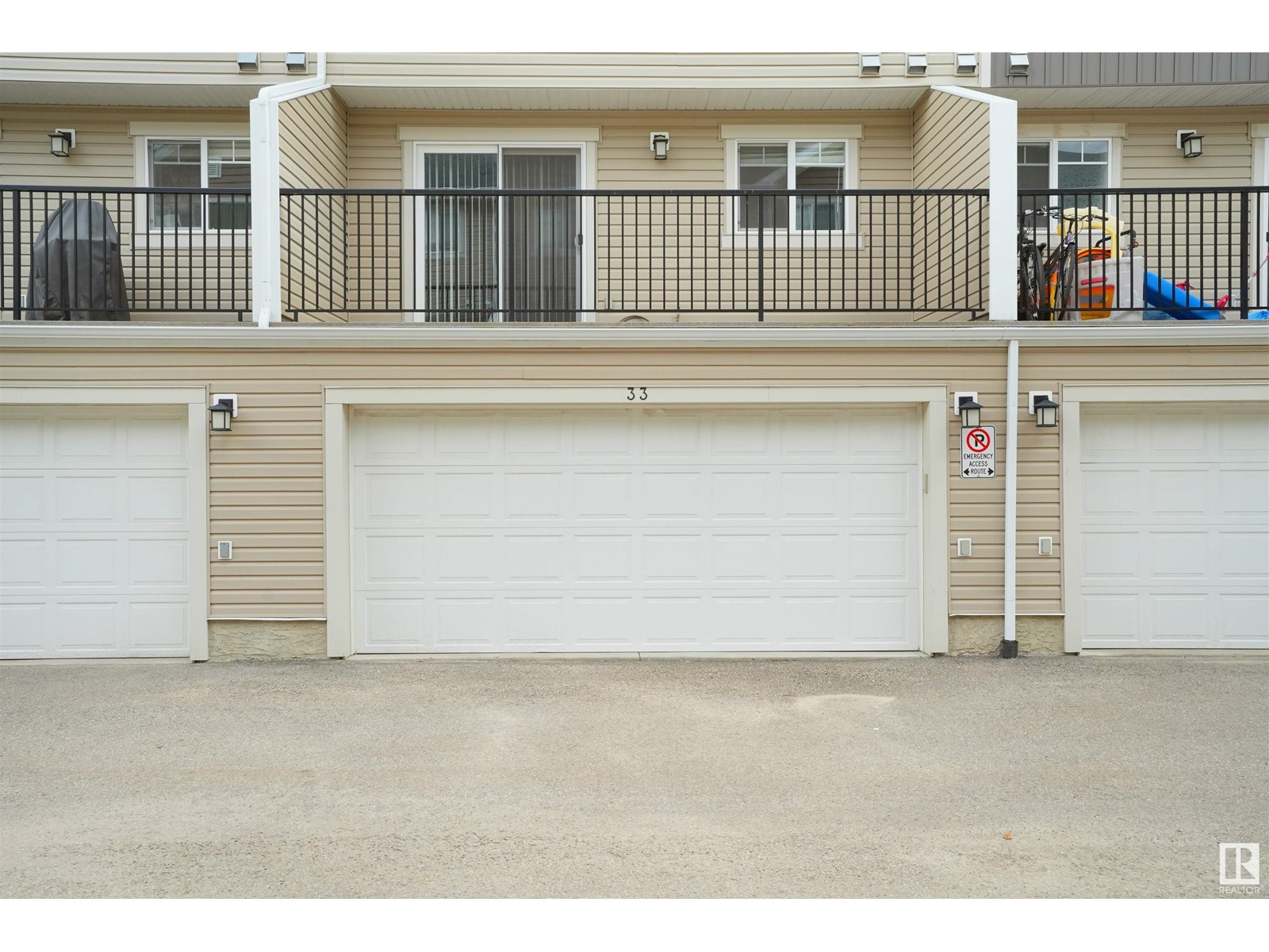 Property at #33 9535 217 ST NW image 2