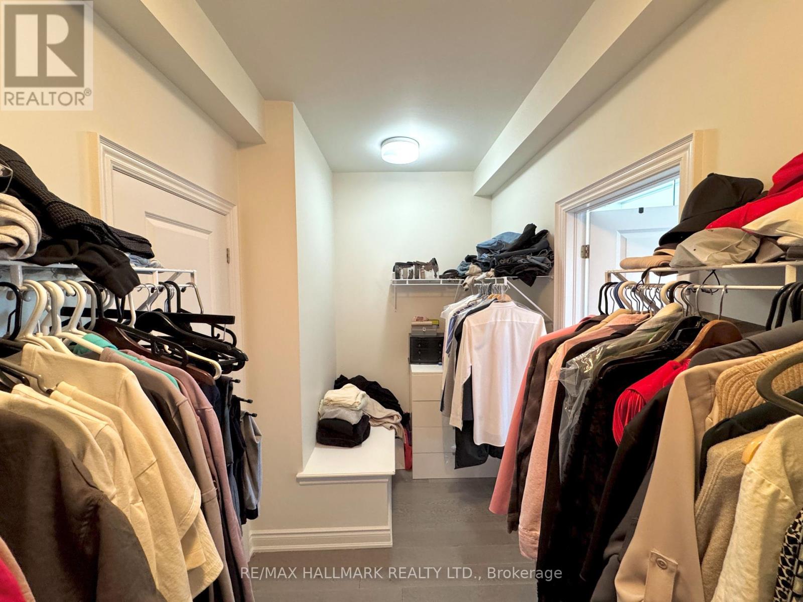 55 Twenty Ninth Street, Toronto, Ontario  M8W 1S1 - Photo 18 - W12262529