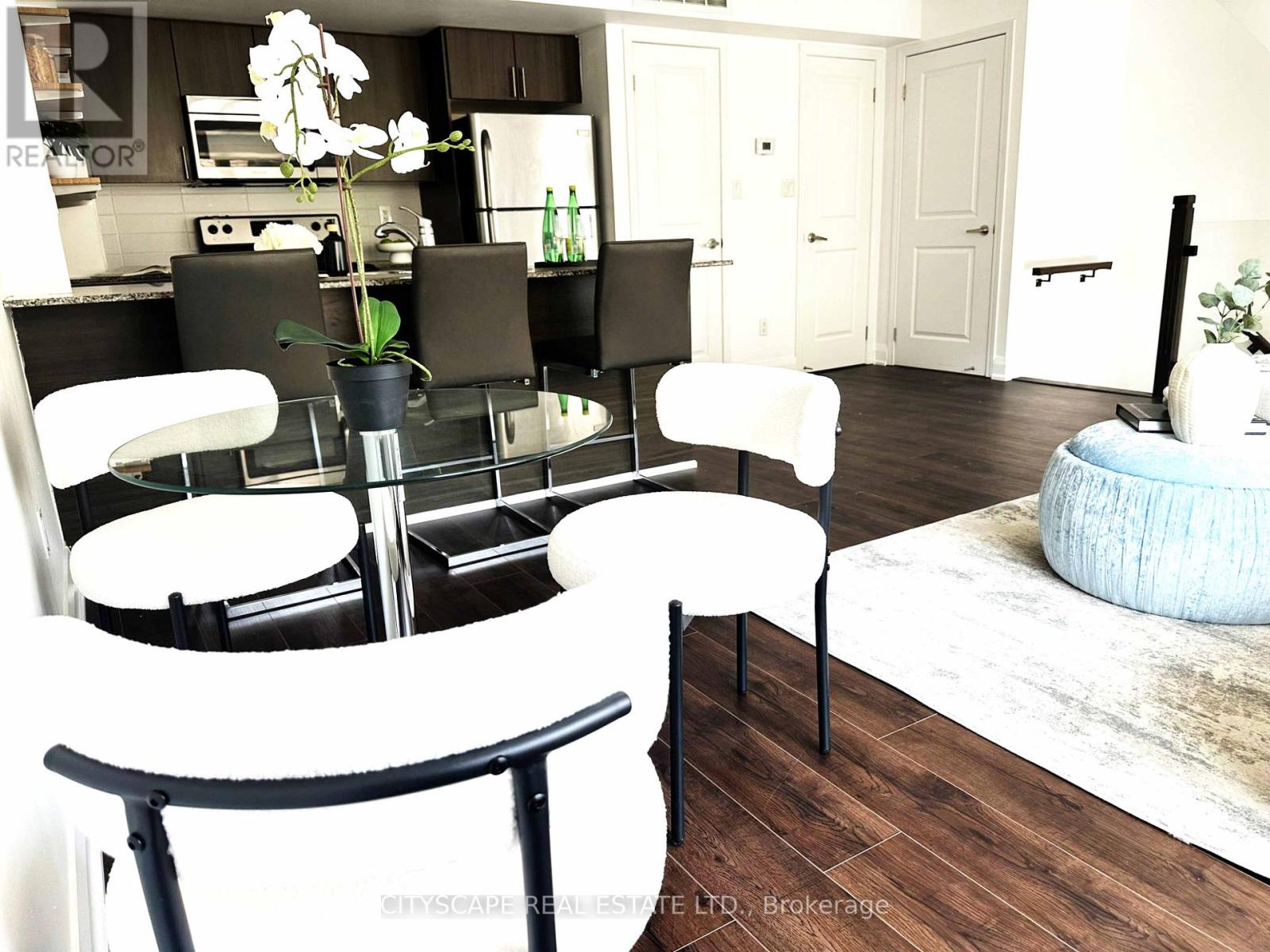Property at 212 - 16 FOUNDRY AVENUE image 5
