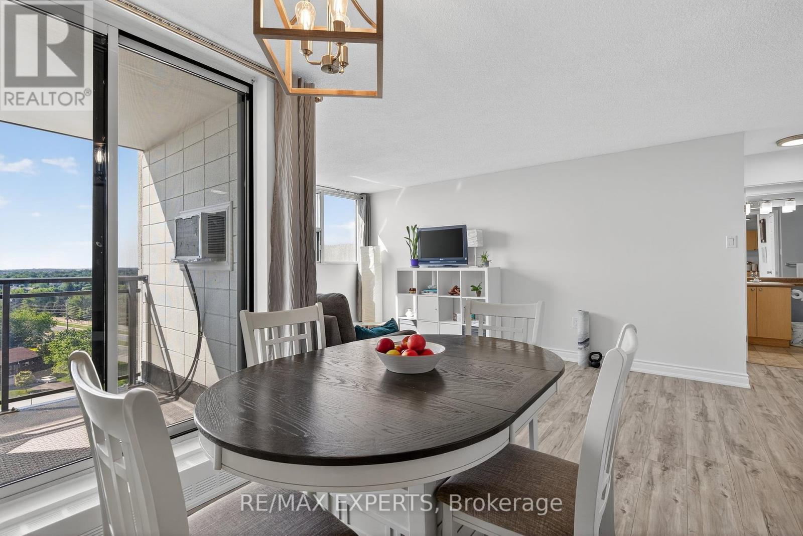 1212 - 2900 Battleford Road, Mississauga (Meadowvale), Ontario  L5N 2V9 - Photo 12 - W12262745