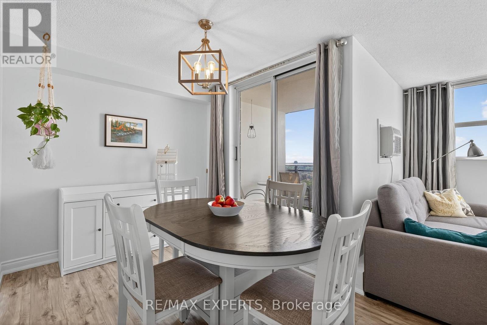 1212 - 2900 Battleford Road, Mississauga (Meadowvale), Ontario  L5N 2V9 - Photo 14 - W12262745
