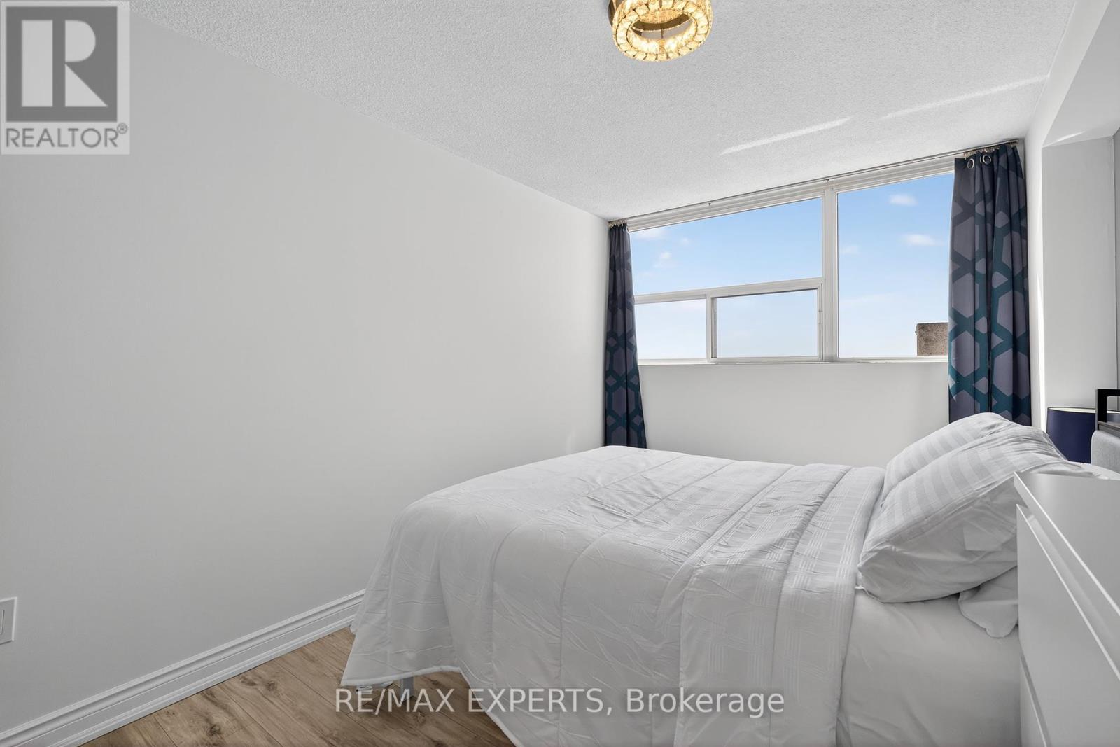 1212 - 2900 Battleford Road, Mississauga (Meadowvale), Ontario  L5N 2V9 - Photo 24 - W12262745