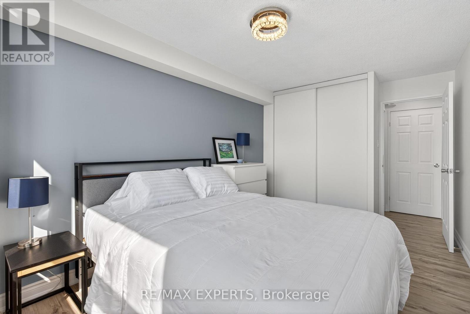 1212 - 2900 Battleford Road, Mississauga (Meadowvale), Ontario  L5N 2V9 - Photo 25 - W12262745