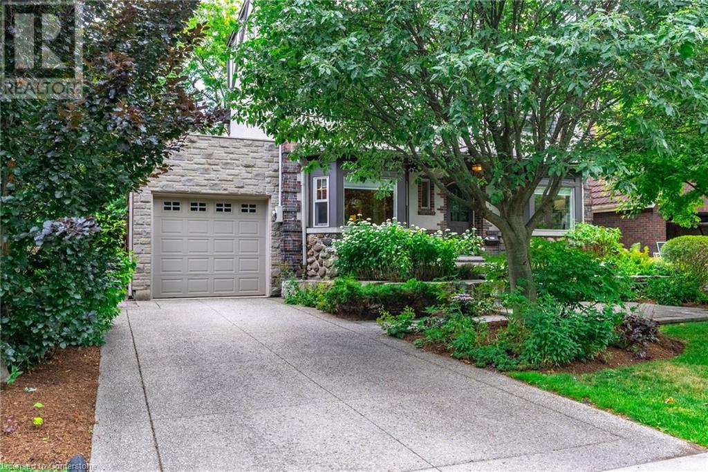 Property at 158 DALEWOOD Crescent image 3