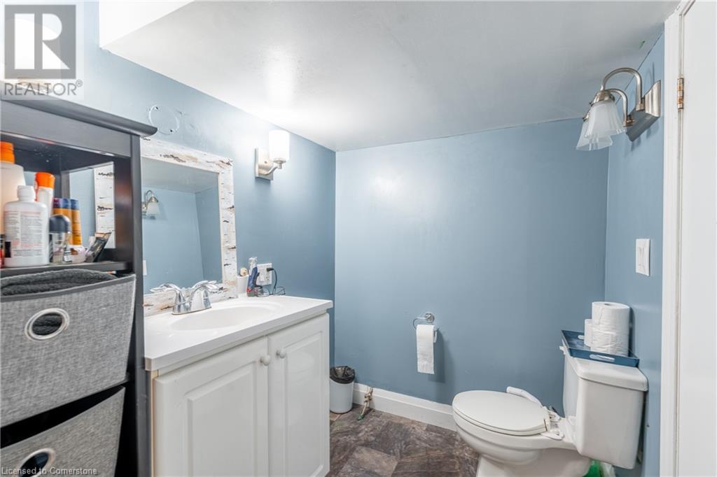 4 Rose Street, St. Catharines, Ontario  L2S 2W7 - Photo 27 - 40746790