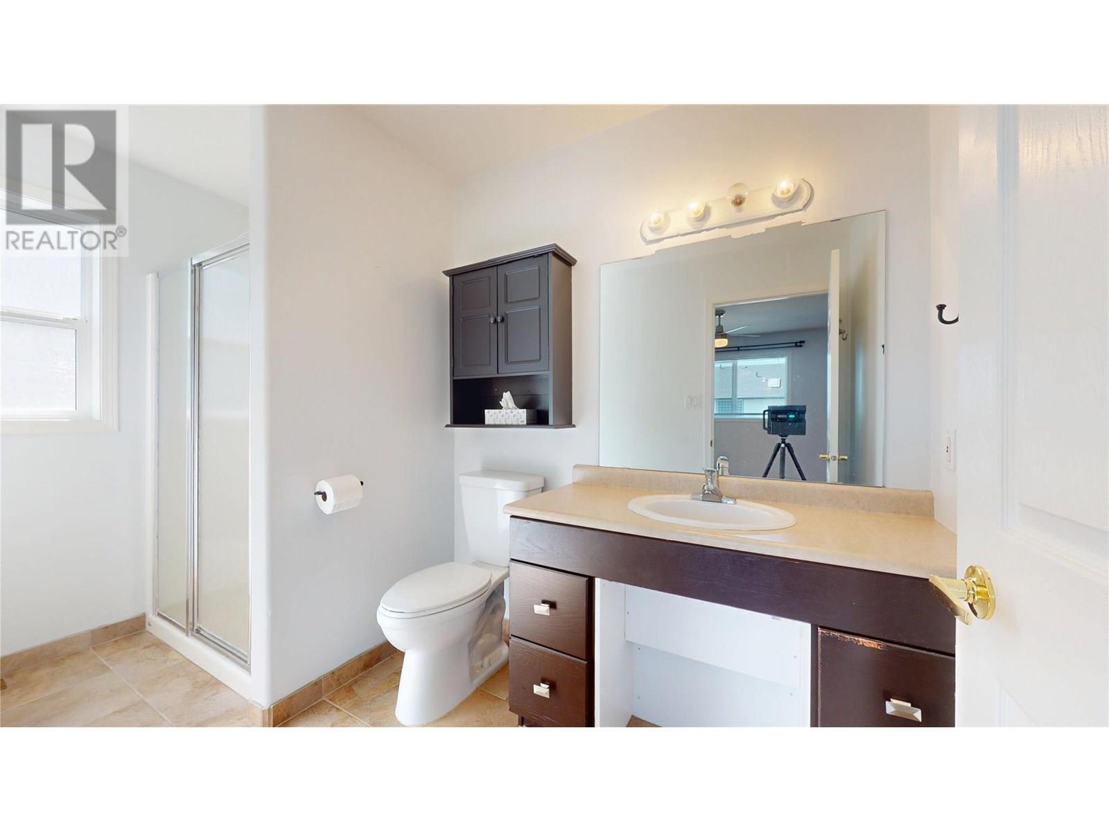 100 16th Street S, Cranbrook, British Columbia  V1C 7E8 - Photo 10 - 10354596