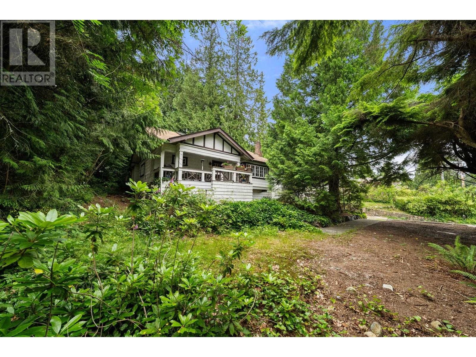 Property at 338 E OSBORNE ROAD image 1