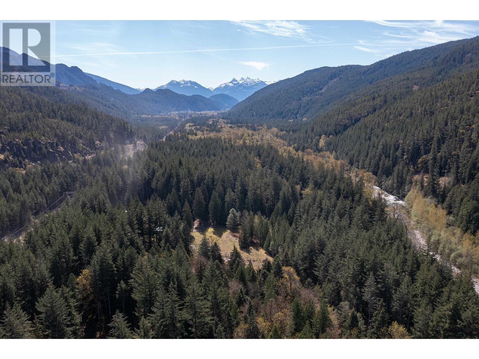 8101 Paradise Valley Road, Squamish, British Columbia  V0N 1H0 - Photo 10 - R3022984