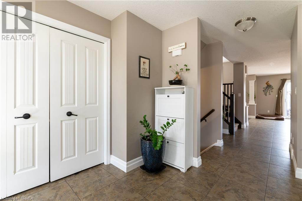 633 Halifax Road, Woodstock, Ontario  N4T 0E8 - Photo 7 - 40744764