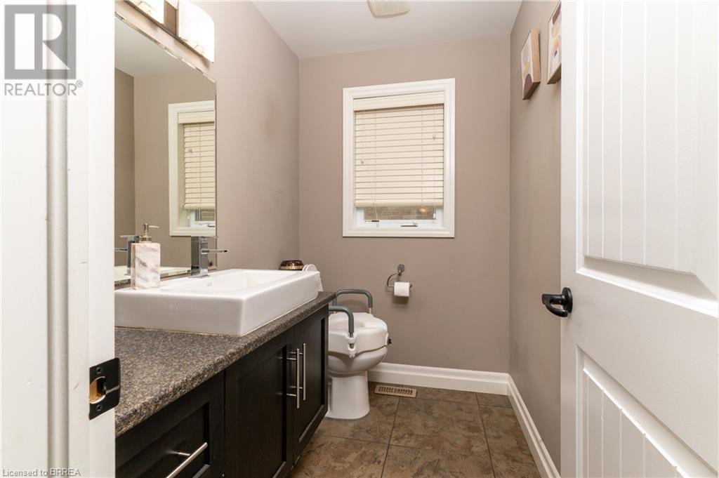 633 Halifax Road, Woodstock, Ontario  N4T 0E8 - Photo 15 - 40744764