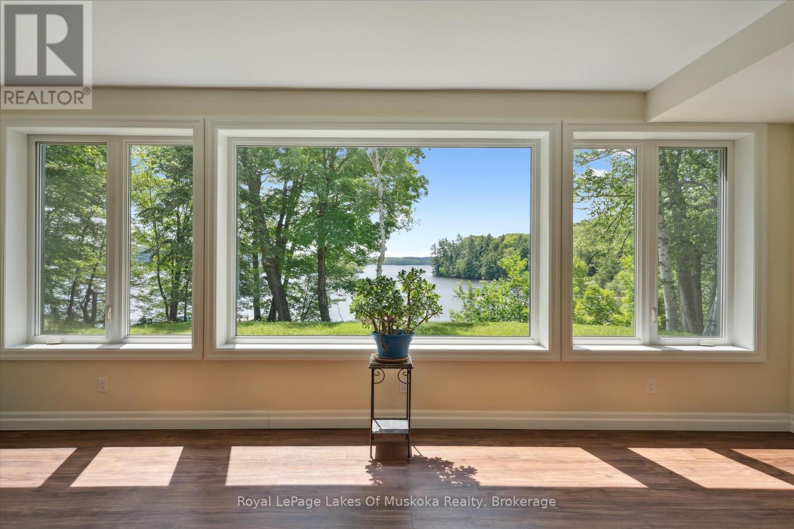 38 Rocky Drive, Huntsville (Brunel), Ontario  P0B 1M0 - Photo 21 - X12262940