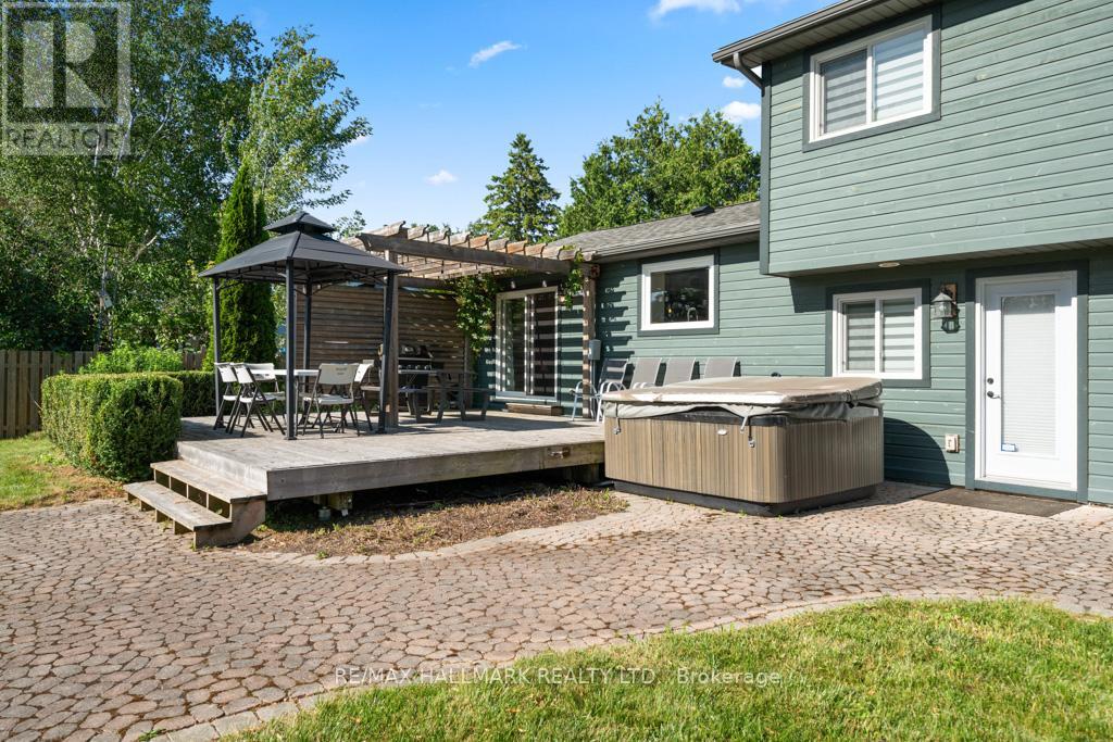 720 Lake Drive S, Georgina, Ontario  L4P 1V1 - Photo 47 - N12256295