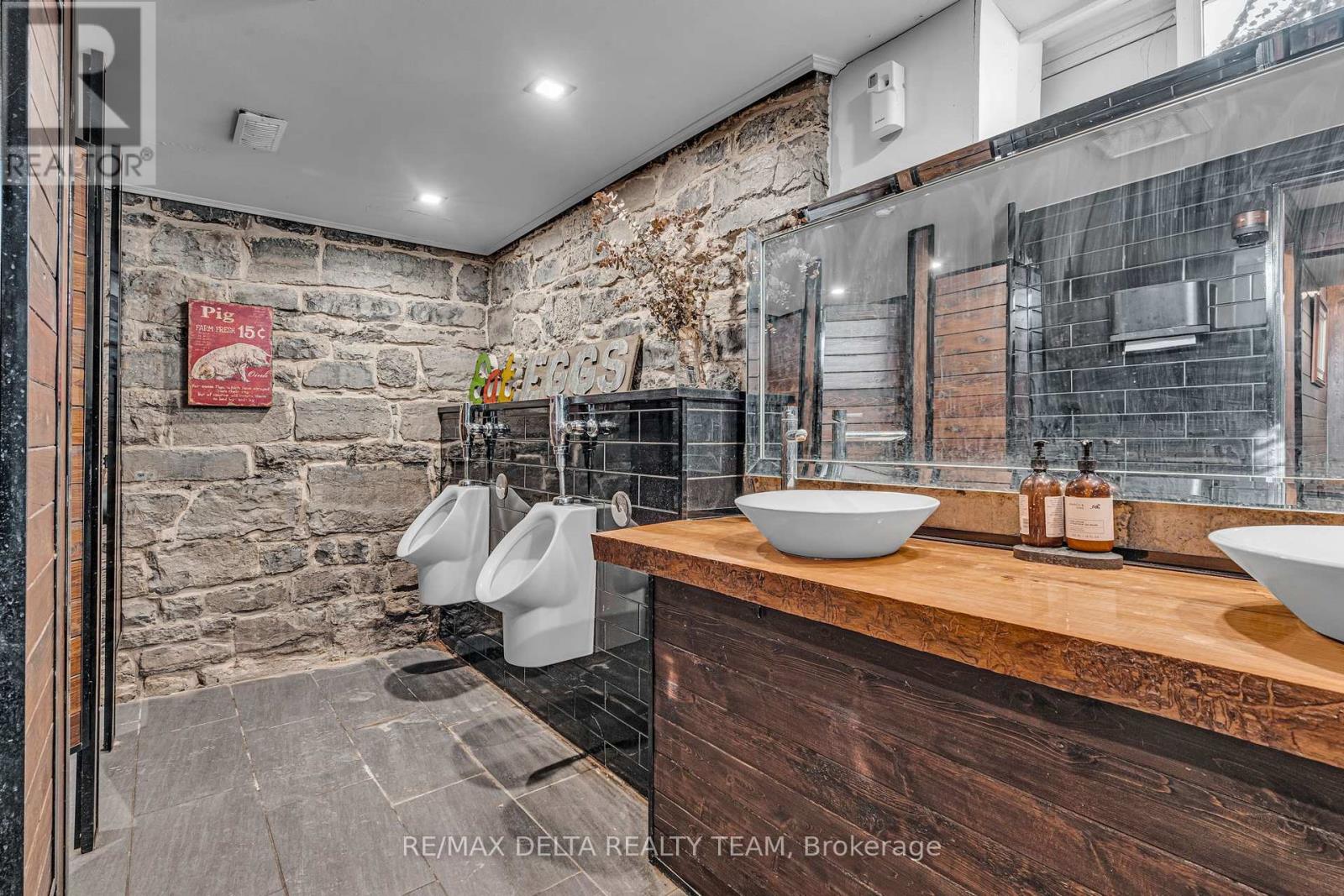 2607 Old Montreal Road, Ottawa, Ontario  K4C 1A2 - Photo 30 - X12262952
