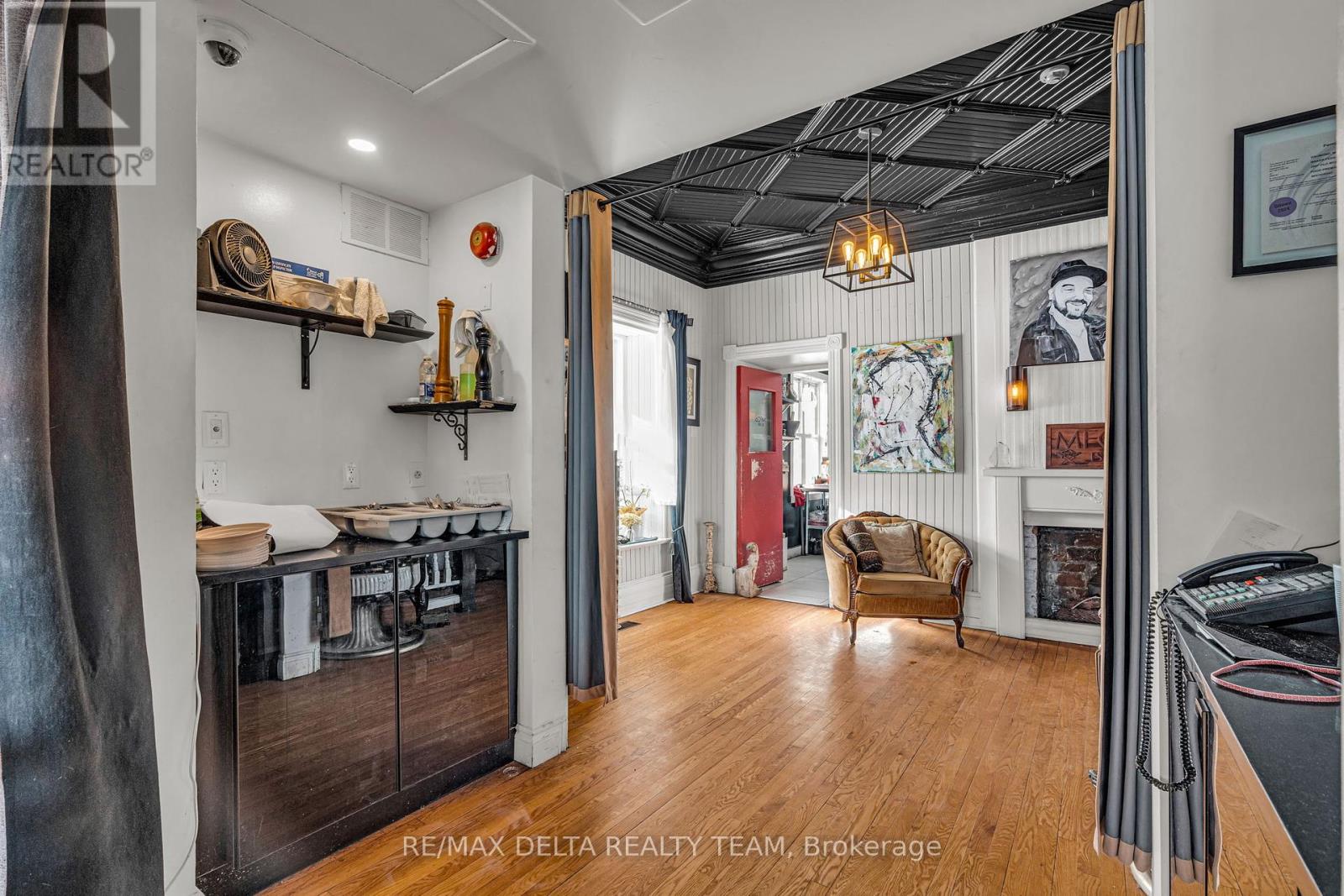 2607 Old Montreal Road, Ottawa, Ontario  K4C 1A2 - Photo 8 - X12262952