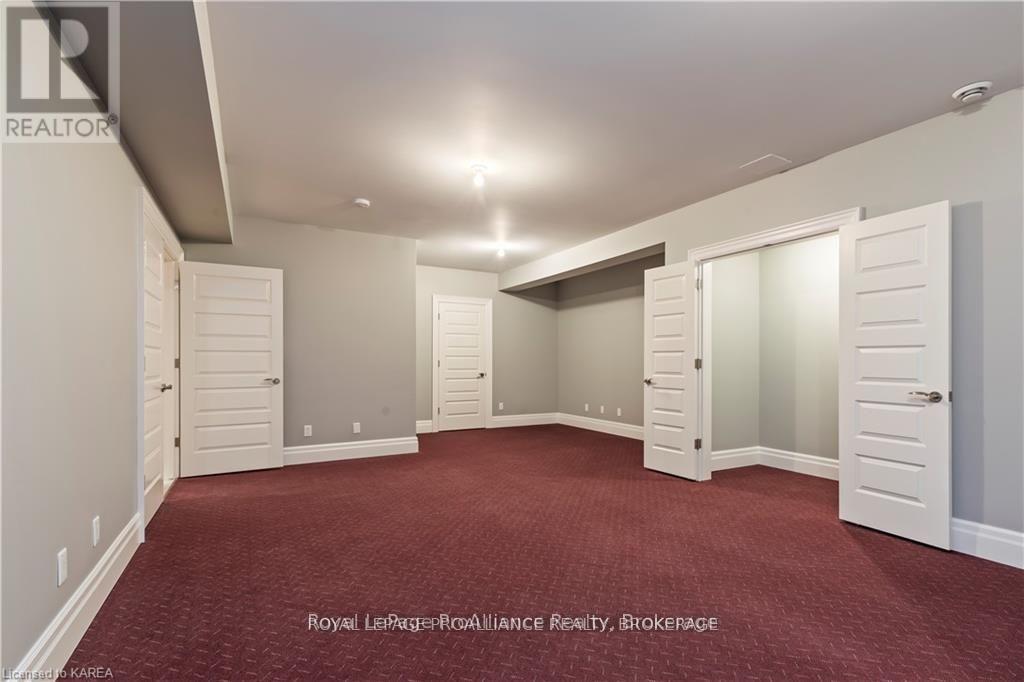 1618 St Lawrence Avenue, Kingston, Ontario  K7L 4V1 - Photo 45 - X12262863