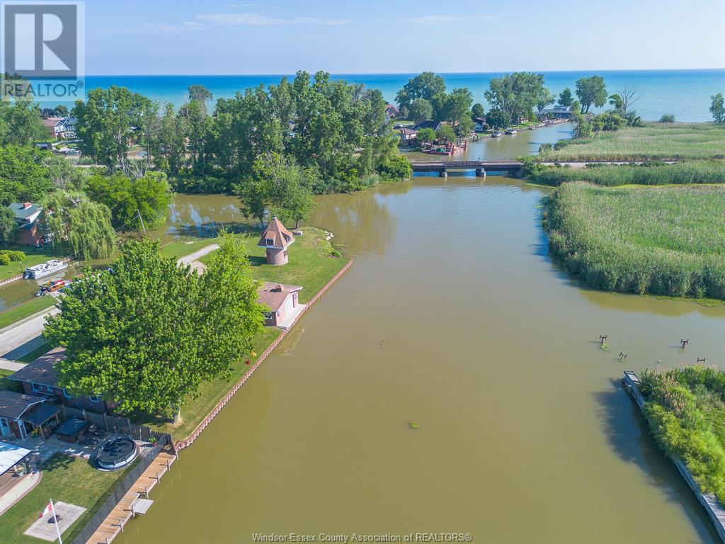 194 Riverside Road, Lakeshore, Ontario  N0R 1A0 - Photo 3 - 25016903