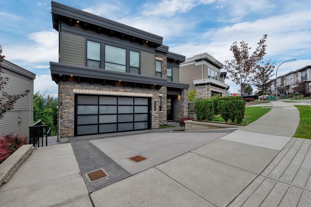 Property at 35904 TIMBERLANE DRIVE image 4