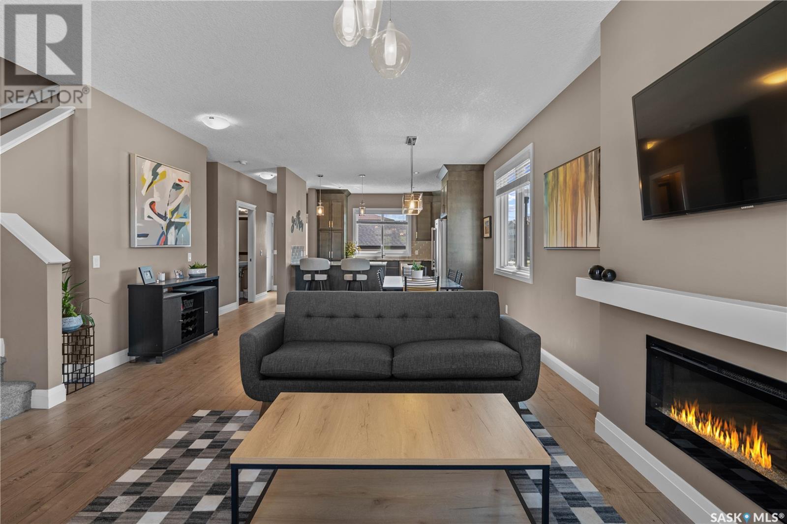 5301 Green Silverberry DRIVE E, regina, Saskatchewan