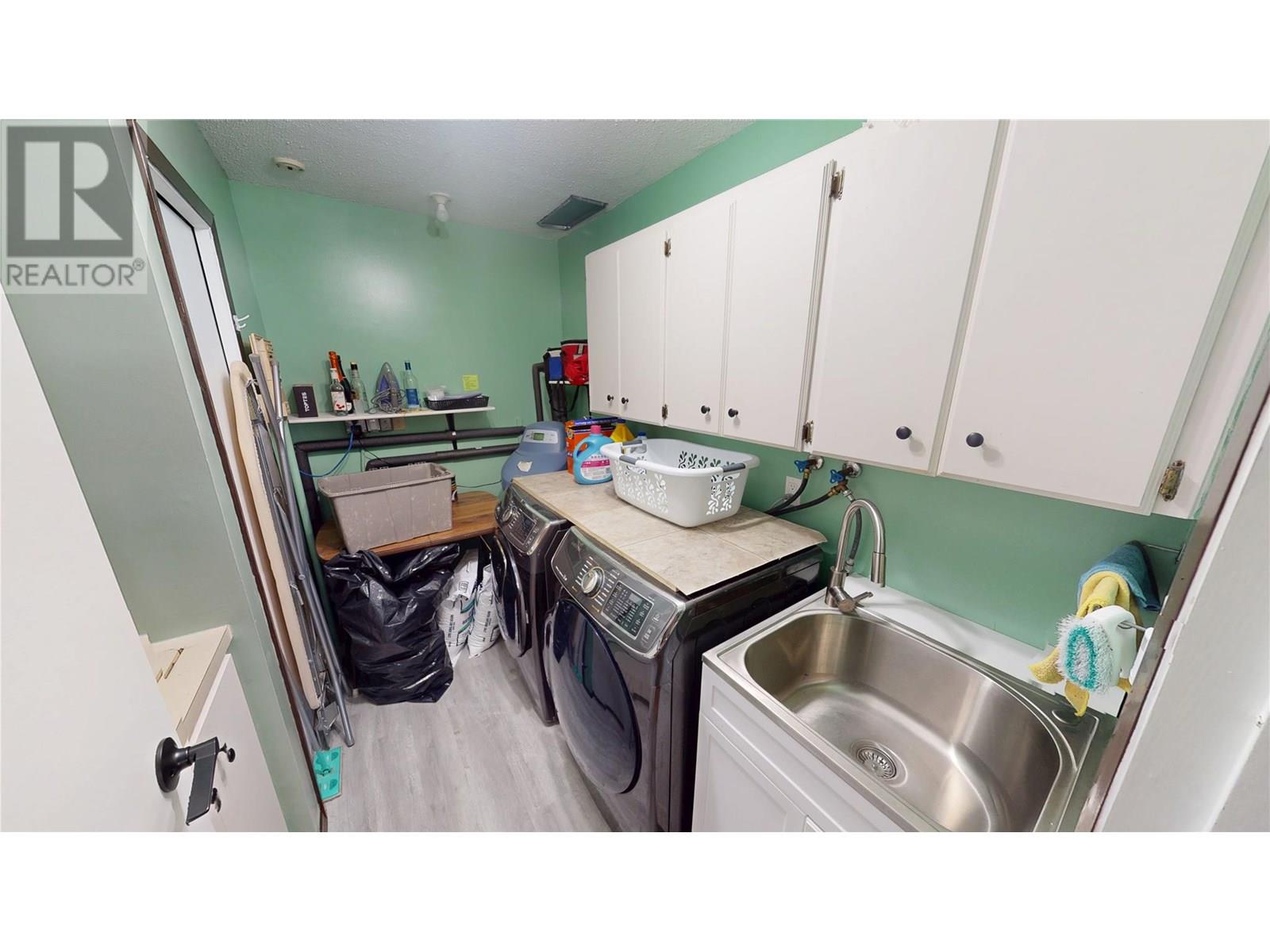 821 Westwood Drive, Cranbrook, British Columbia  V1C 4H5 - Photo 17 - 10354776