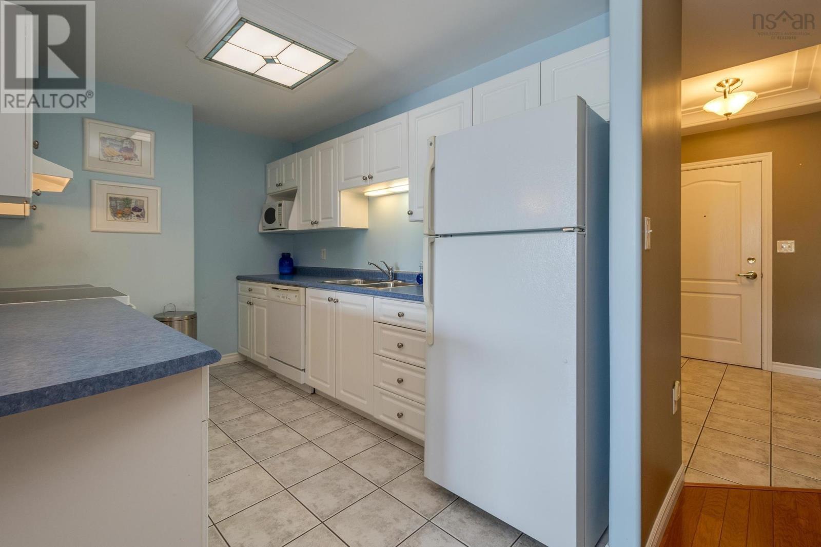 201 114 Regency Park Drive, Halifax, Nova Scotia B3S 1R9 - Photo 13 - 202516534