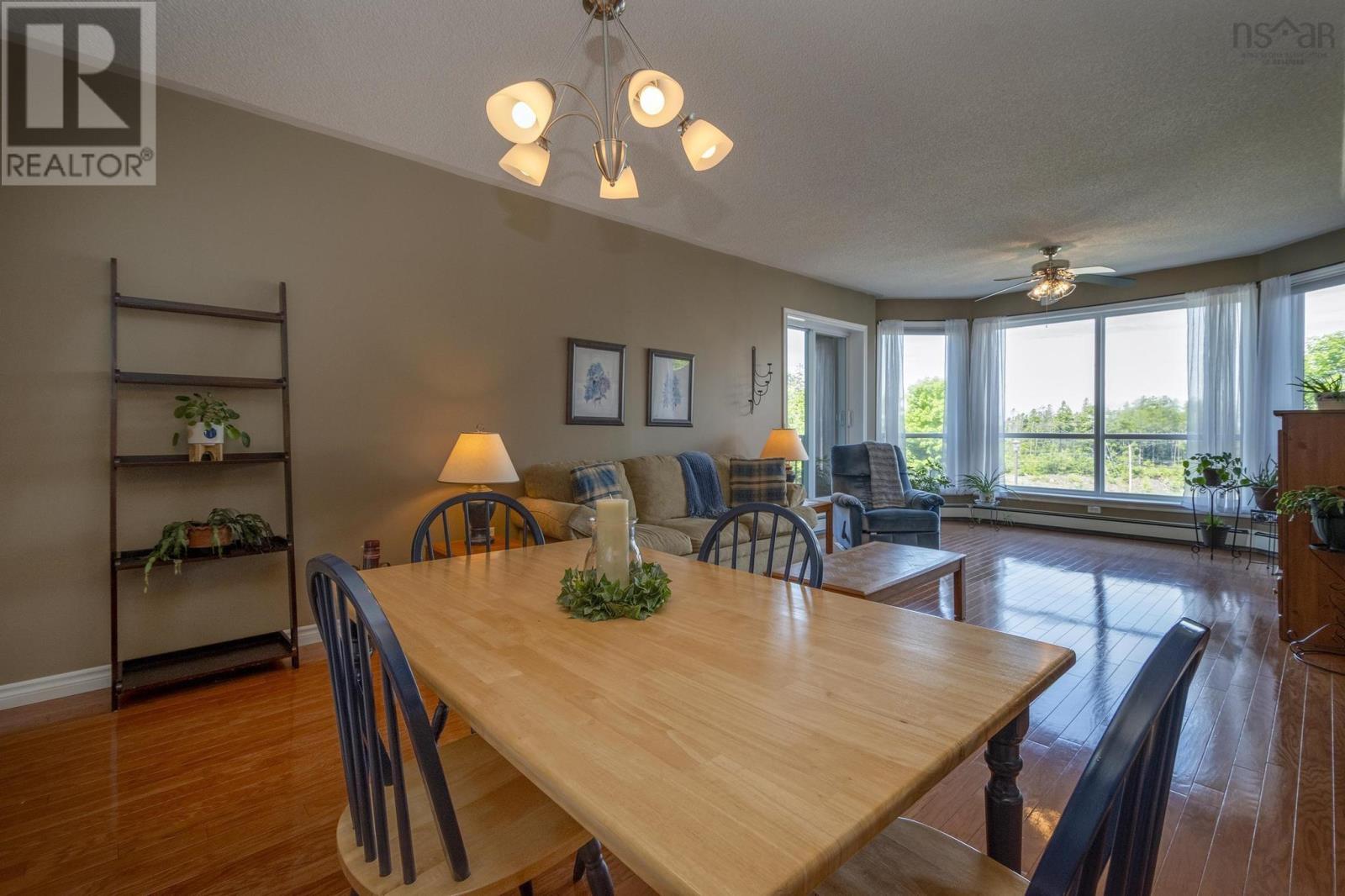 201 114 Regency Park Drive, Halifax, Nova Scotia B3S 1R9 - Photo 9 - 202516534