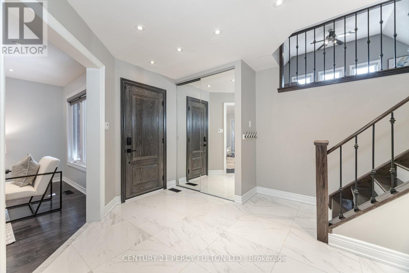 Property at 61 FENCEROW DRIVE image 3