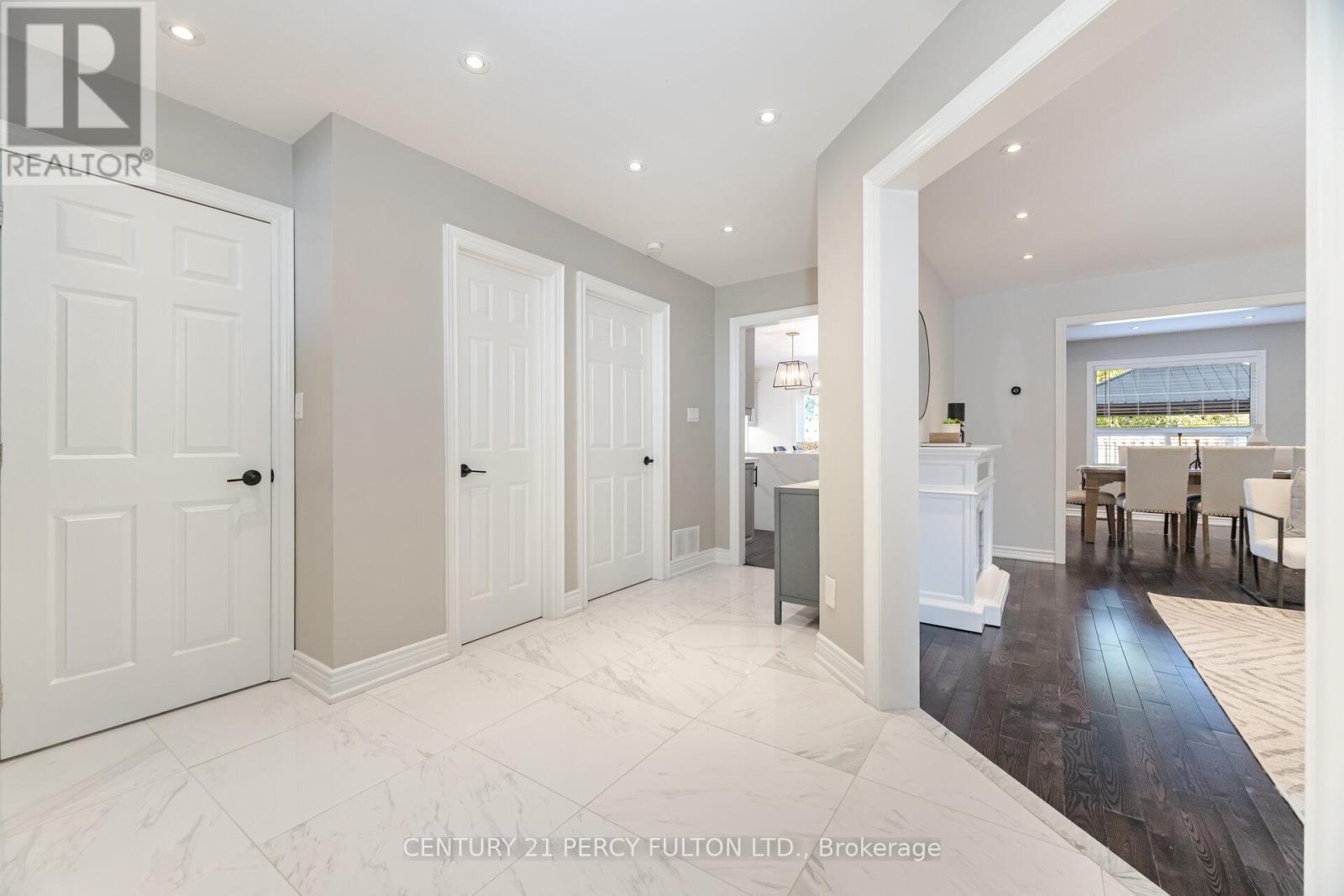 Property at 61 FENCEROW DRIVE image 4