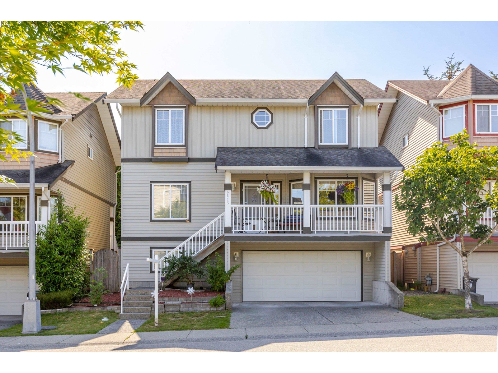 6615 205 STREET, langley, British Columbia