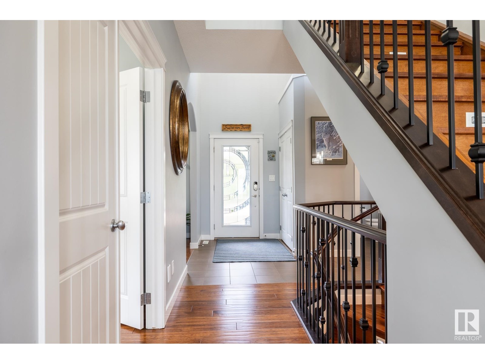 Property at 3134 WINSPEAR CR SW image 3