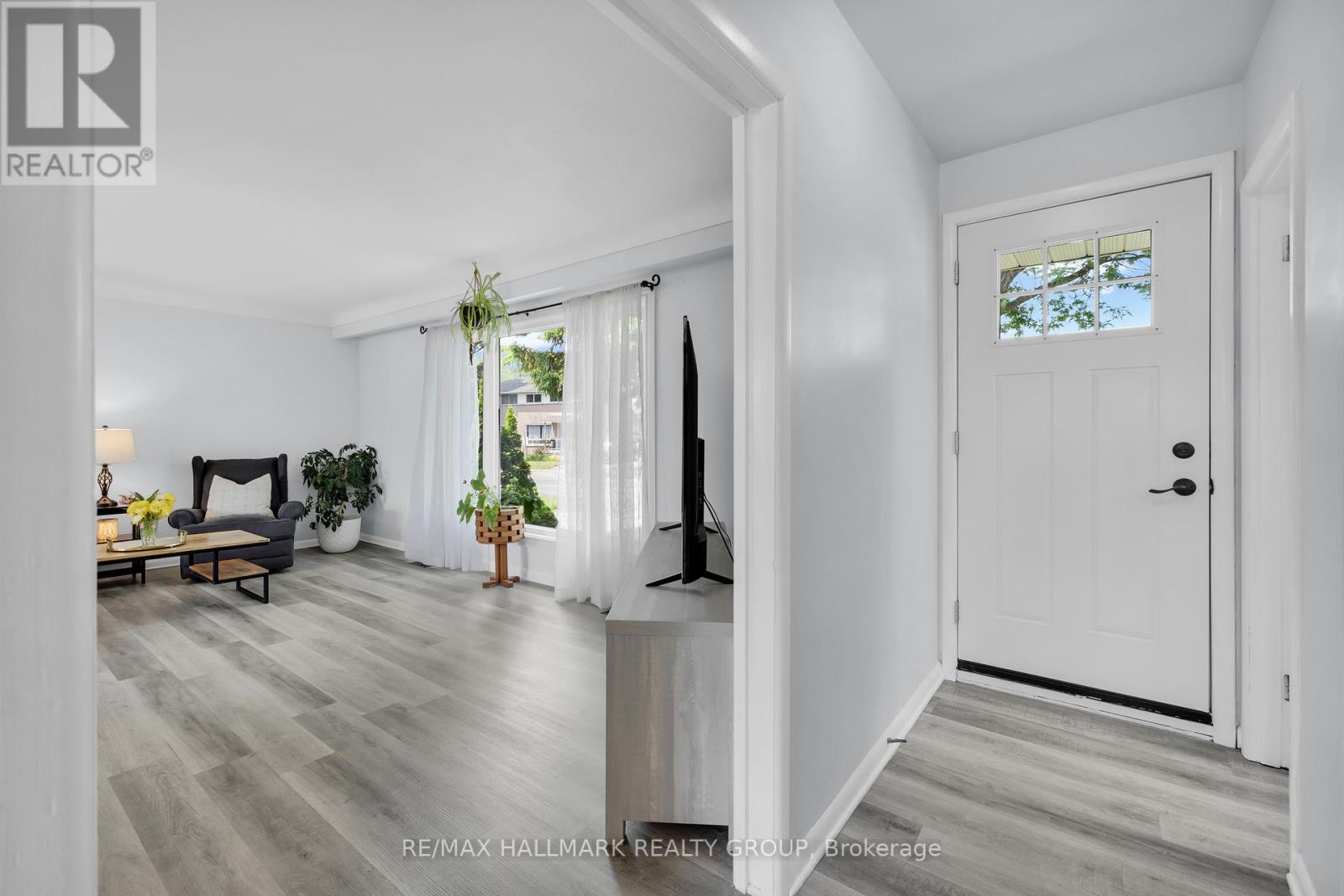 Property at 81 REYNOLDS DRIVE image 4