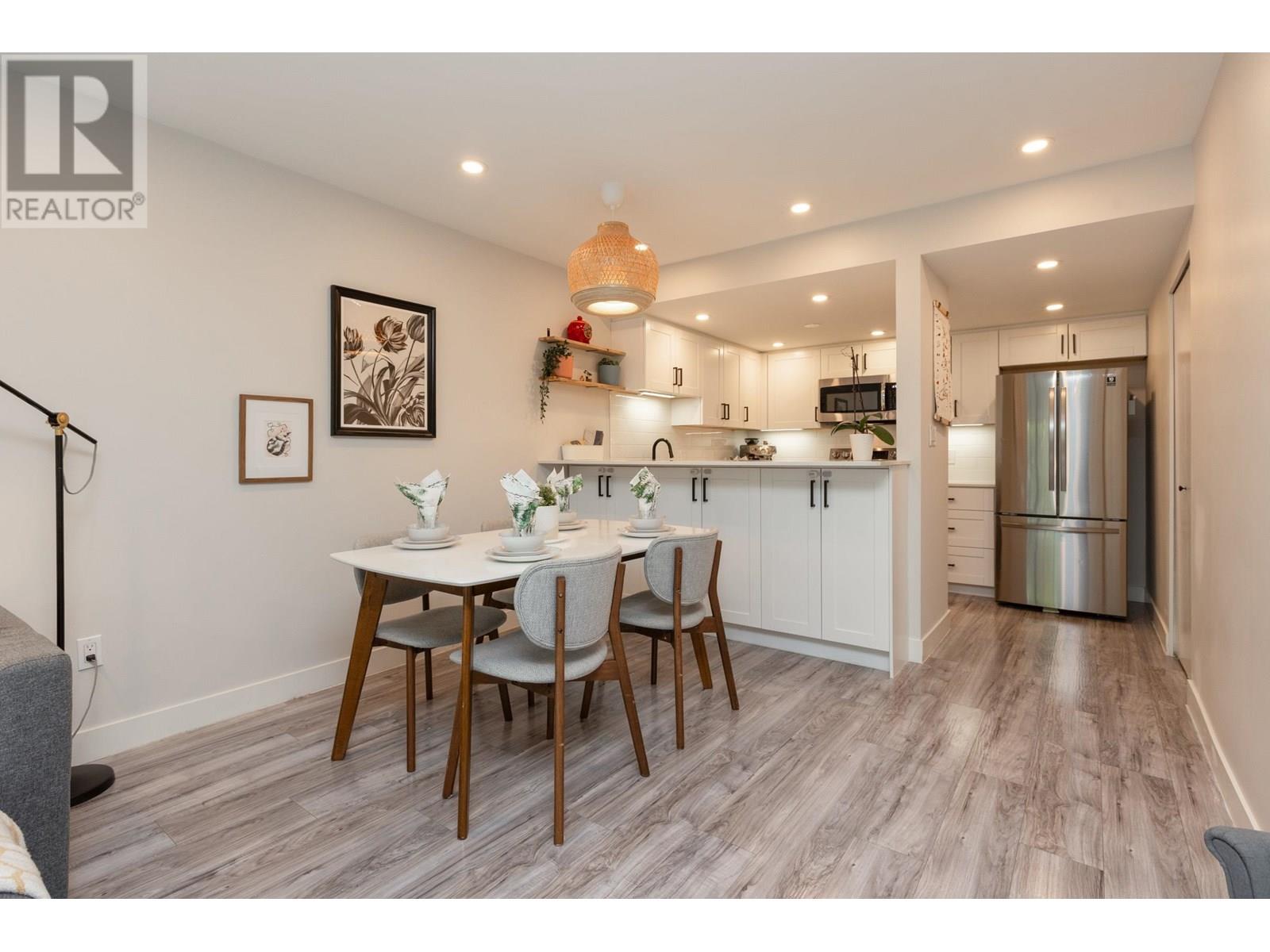 Property at 7 340 GINGER DRIVE image 1