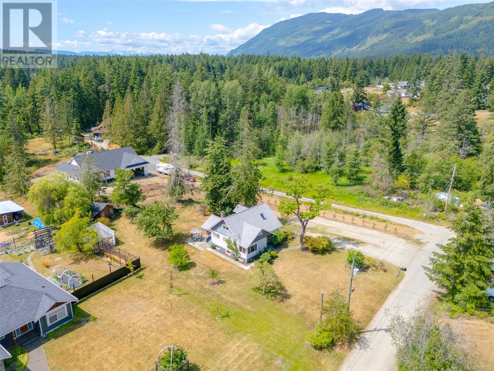 6088 Renton Rd S, Port Alberni, British Columbia