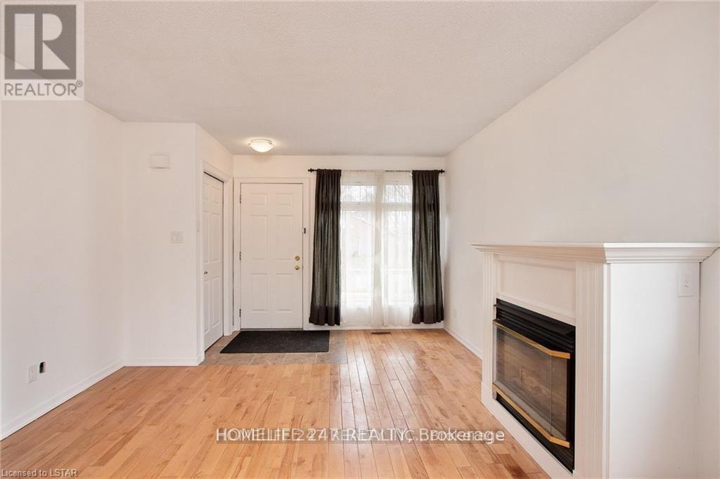 55 Galt Road, Stratford, Ontario  N5A 7S6 - Photo 33 - X12248386