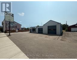 40 KING STREET E, Kawartha Lakes, Ontario