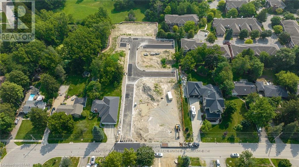 1 - 414 Old Wonderland Road, London South, Ontario  N6K 3R2 - Photo 4 - X12263150