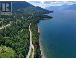 13635 3A Highway, boswell, British Columbia