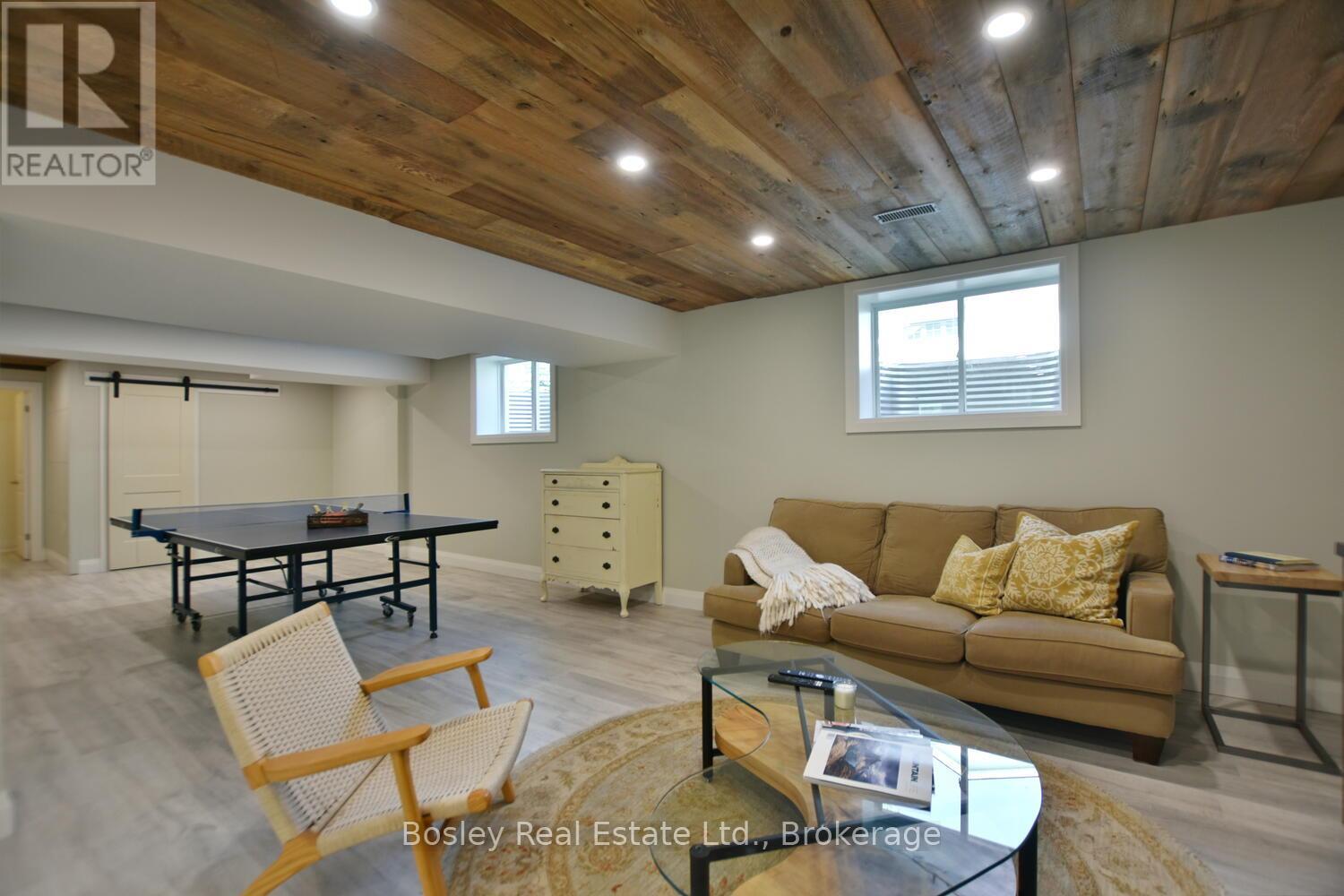 148 Timber Lane, Blue Mountains, Ontario  N0H 2P0 - Photo 29 - X12263219