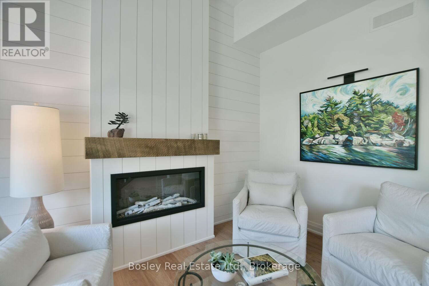 148 Timber Lane, Blue Mountains, Ontario  N0H 2P0 - Photo 3 - X12263219