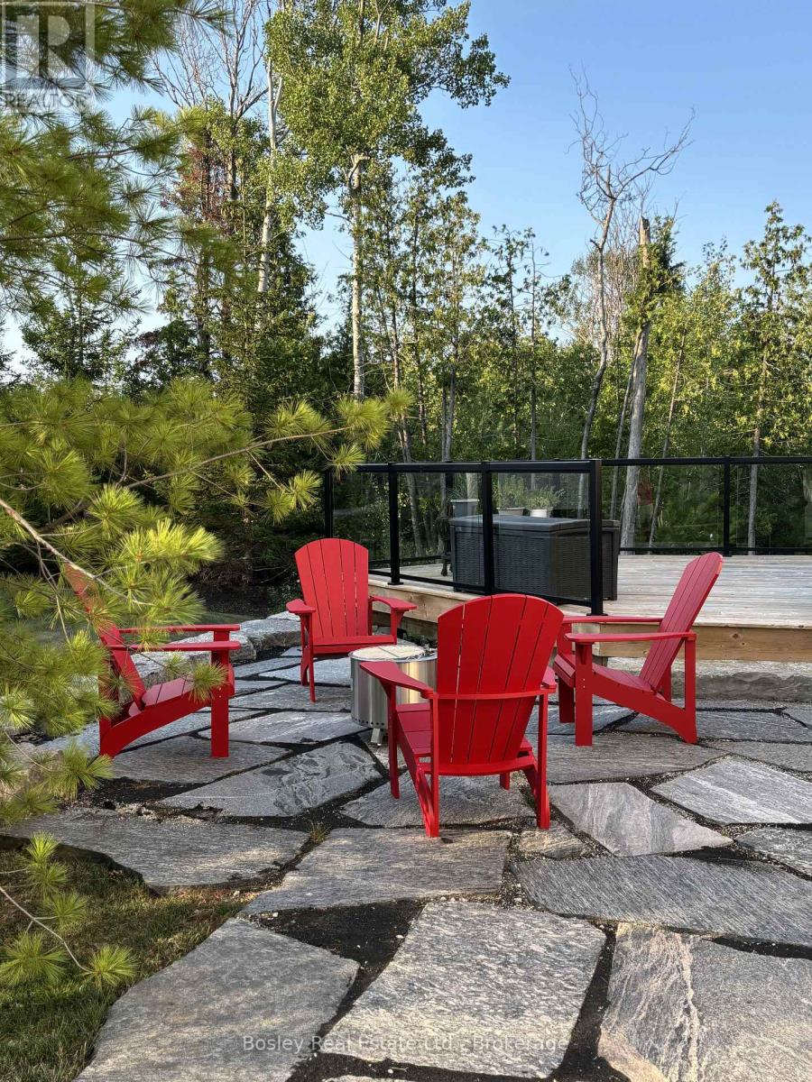 148 Timber Lane, Blue Mountains, Ontario  N0H 2P0 - Photo 37 - X12263219